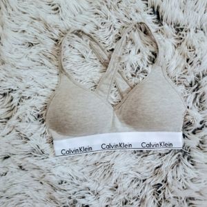 Calvin Klein Lightly Padded T-Shirt Bra Sz S